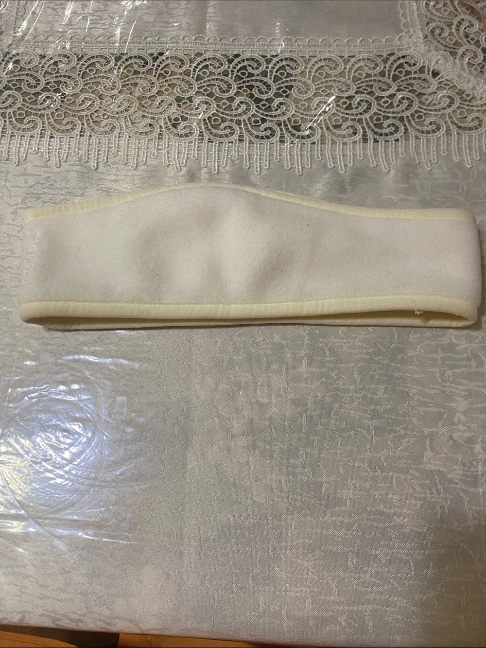 Old Navy Cream Fleece Ear Warmer Headband